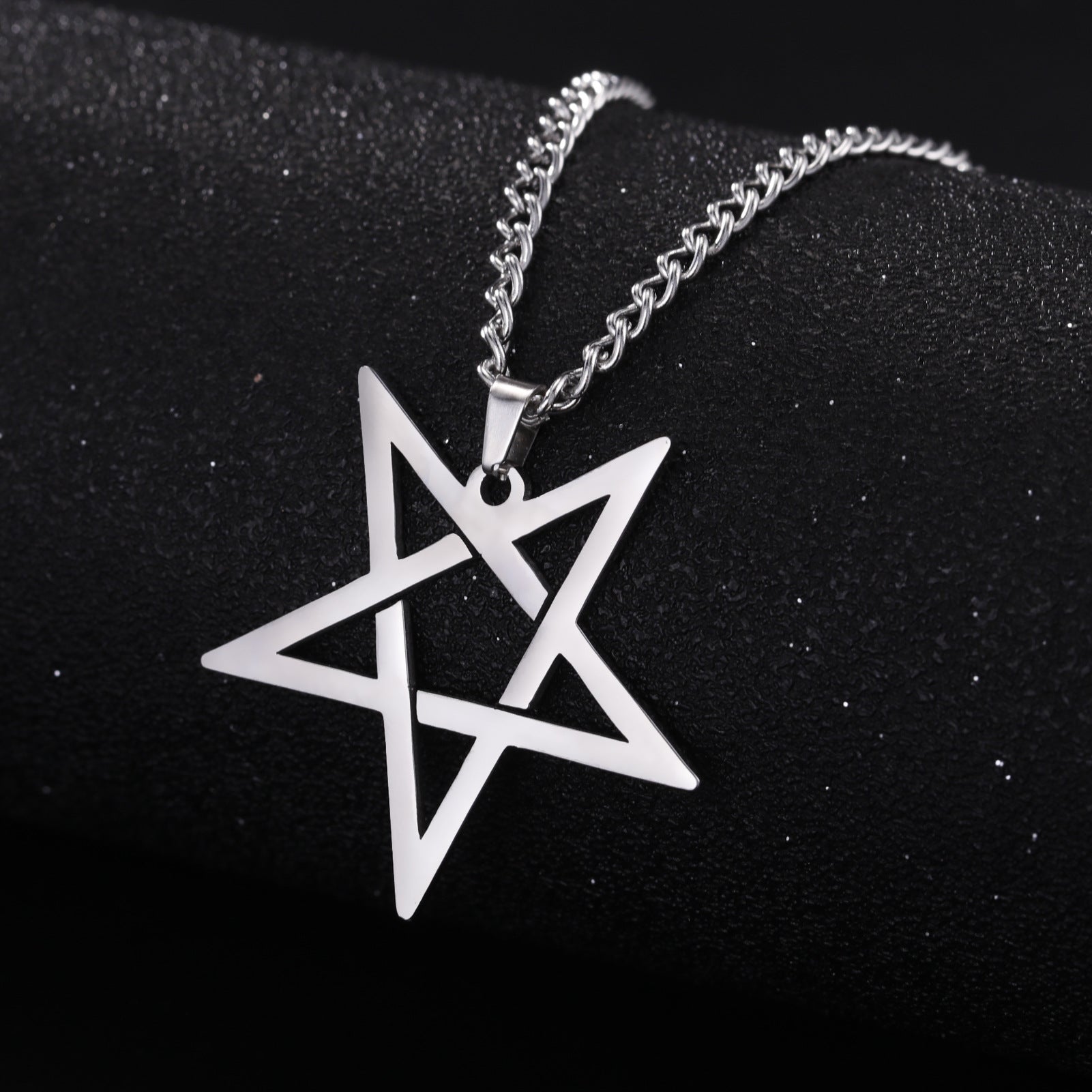 Titanium Steel Cut Hollow Irregular Pentagram Pendant 304 Stainless Steel Necklace