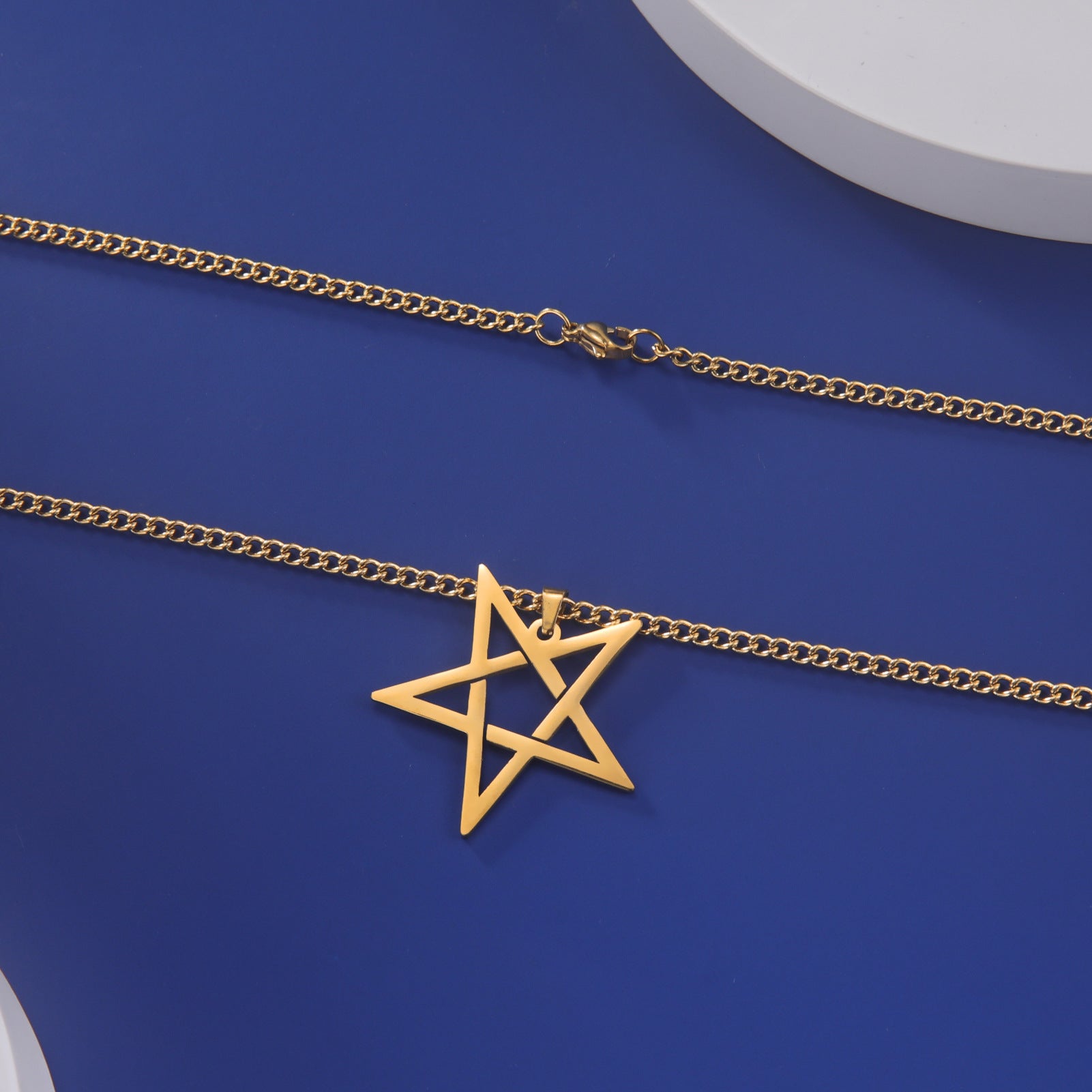 Titanium Steel Cut Hollow Irregular Pentagram Pendant 304 Stainless Steel Necklace